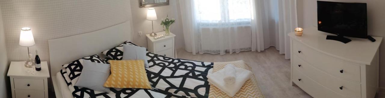 Cicha Przystan - Apartamenty Wyspa Solna Колобжег Екстер'єр фото
